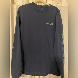 Vineyard Vines Shirt Mens Medium Navy Lacrosse Helmet Long Sleeve Tee
